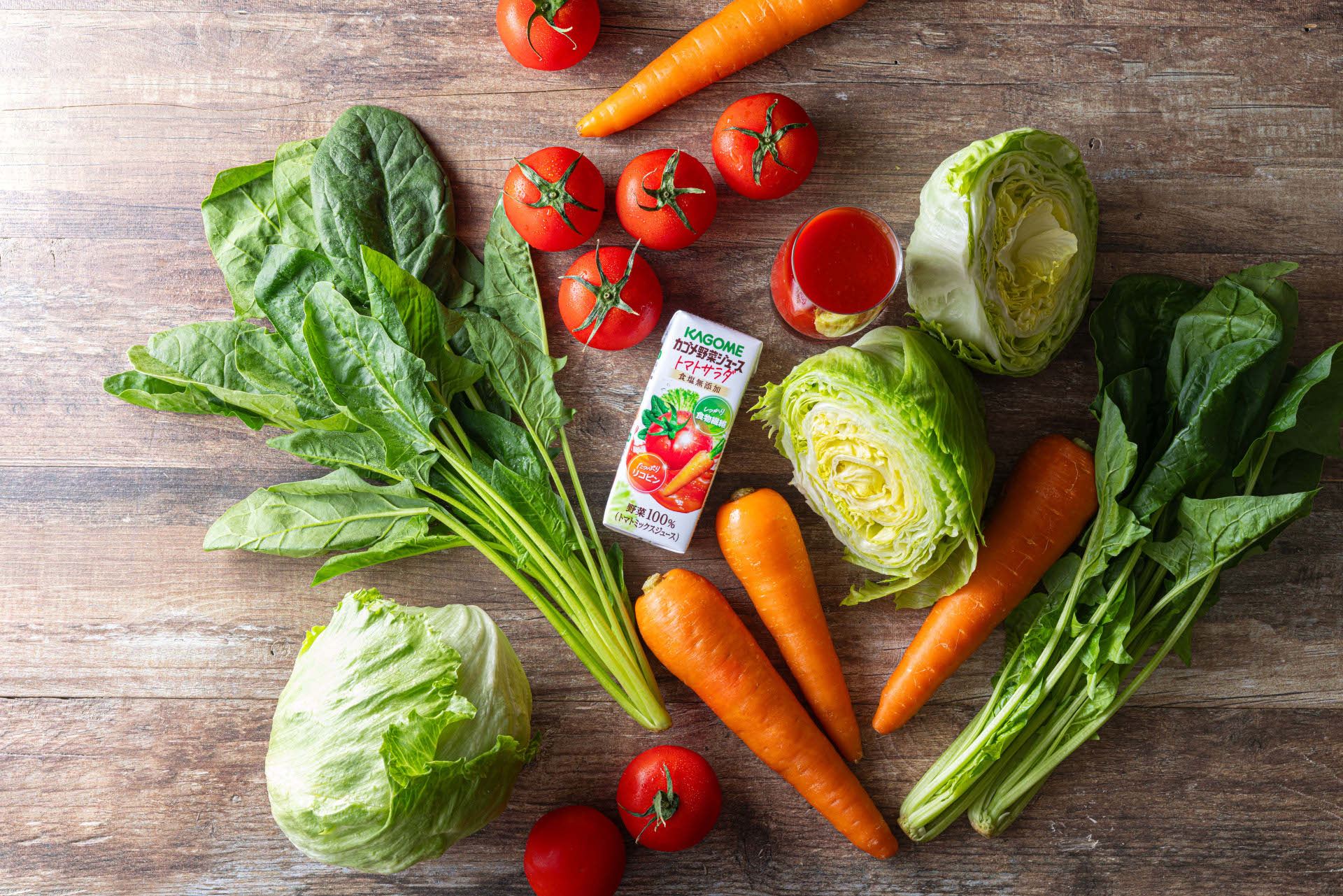 4種の野菜を使用した「カゴメ野菜ジュース トマトサラダ」