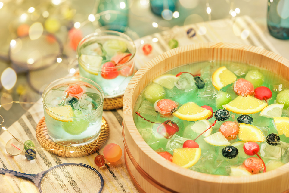 りんご飴/冷やしパイン/わたあめを使った「BEBフルーツサワー夏祭り