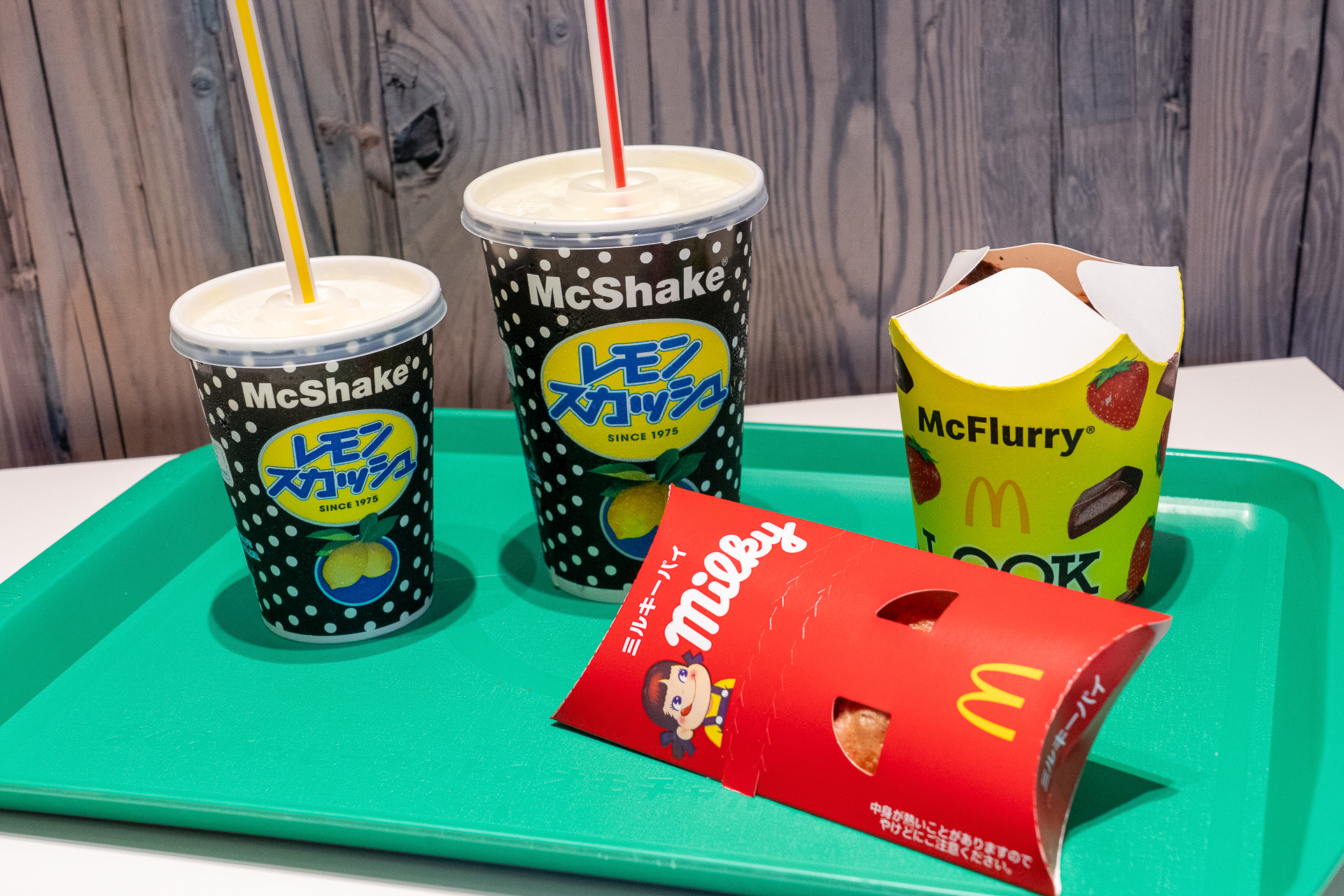 「マックのお菓子スイーツ」は昭和レトロ感満載のキュートなパッケージにも注目！