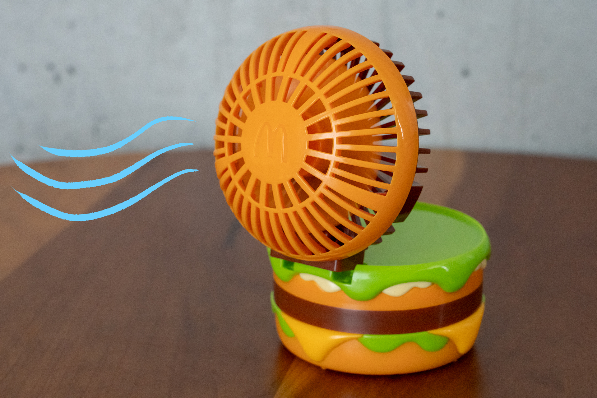 連続使用時間は約3時間