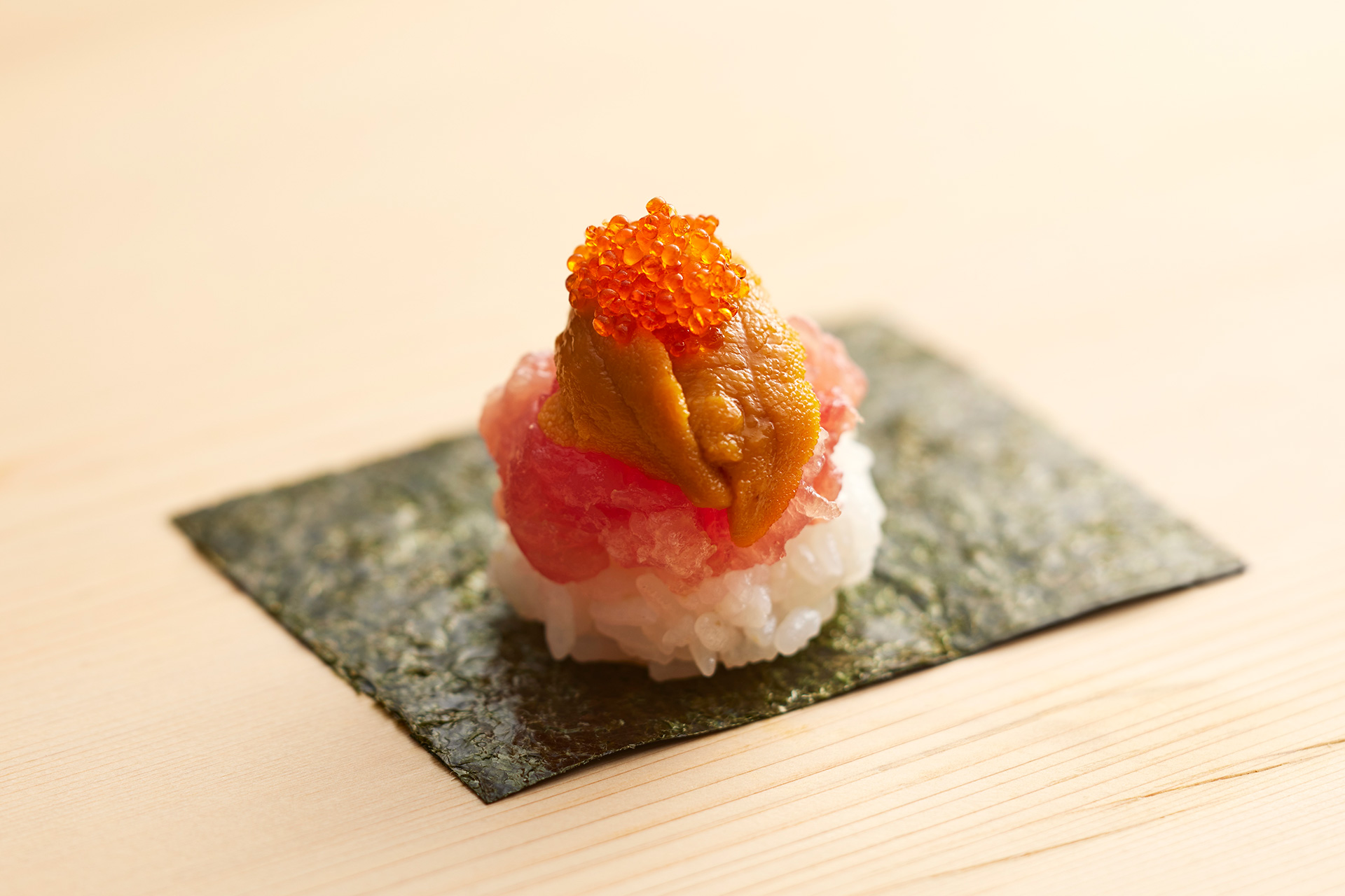 いくら軍艦（429円）