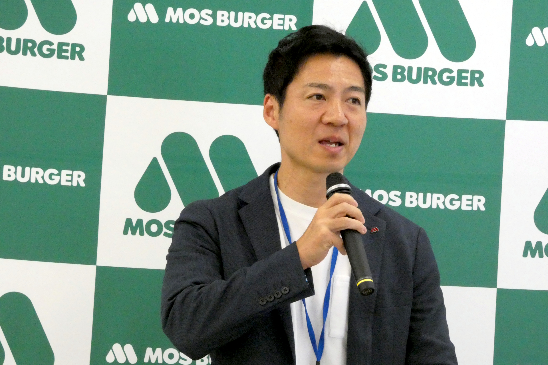 商品本部 商品開発部の青山哲久氏