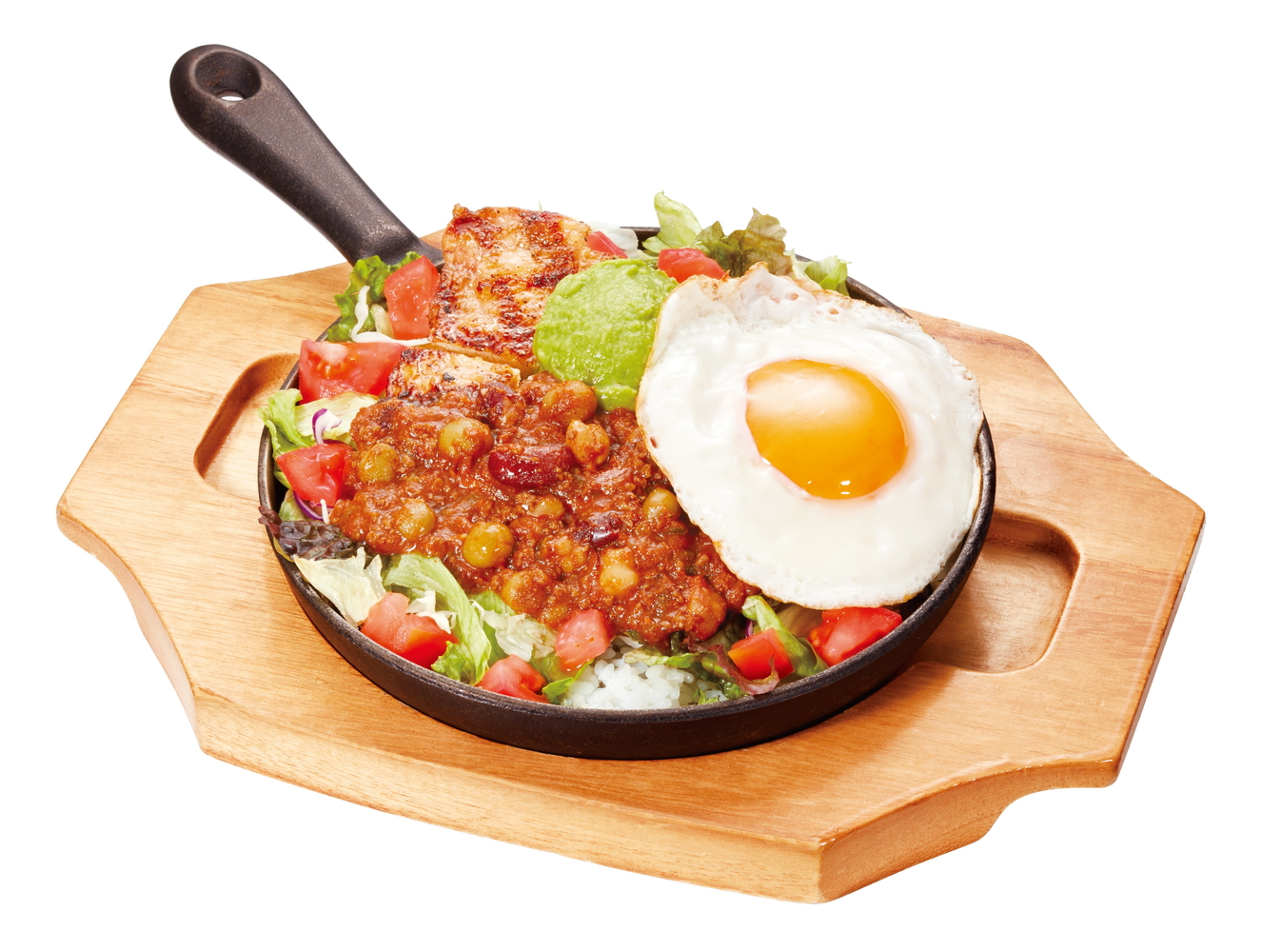 ピリ辛チリビーンズソースでチキンを楽しめる平日ランチ限定「直火焼きグリルチキンオーバーライス」