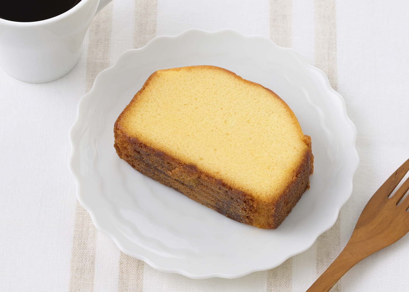 「朝食パウンド（プレーン）」（259円）