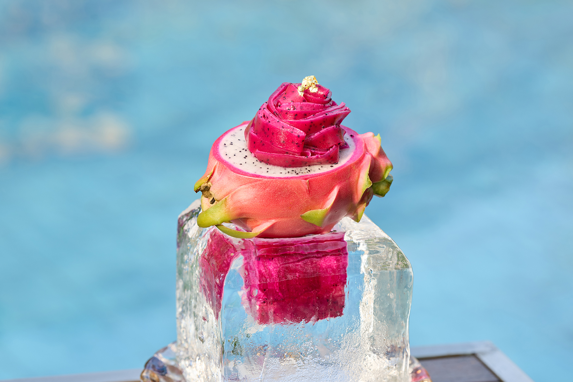 「ドラゴンフルーツの葛切り」