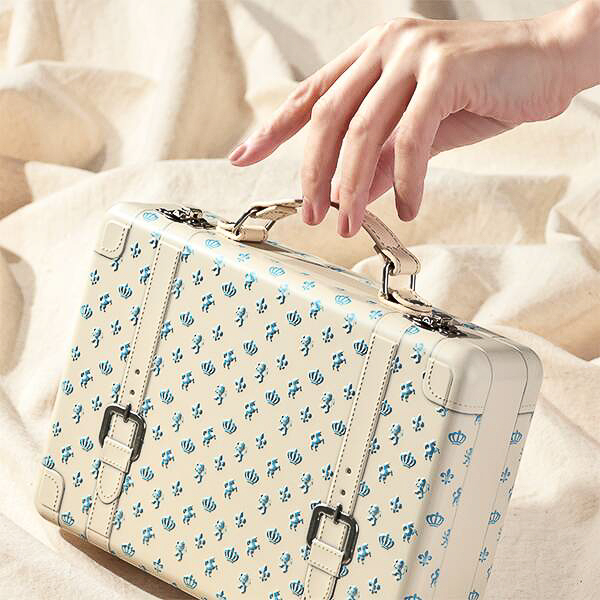 「トランク缶 サマー」（ブルー）