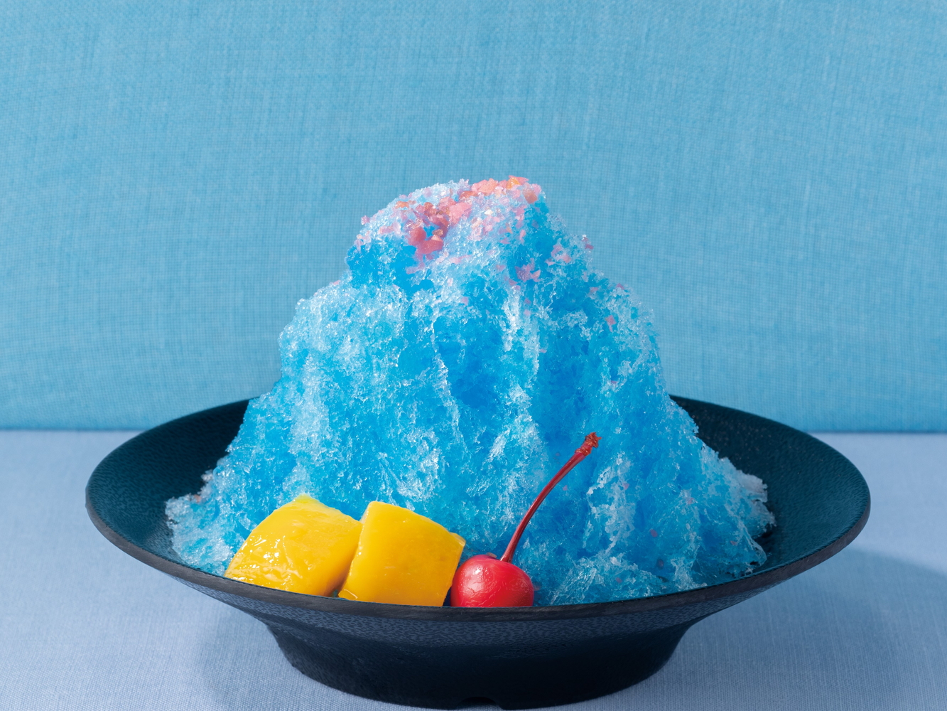 「パチパチブルーハワイ」（760円）