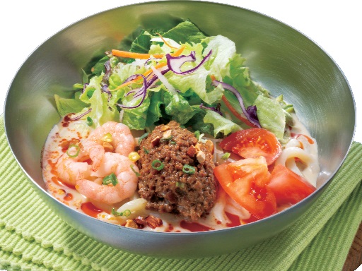 「胡麻香る！冷やし豆乳担々うどん」（890円）