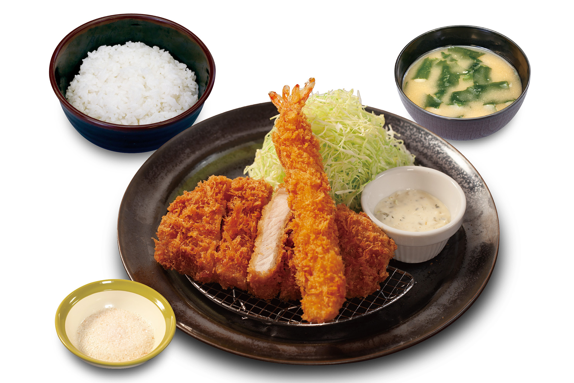 国産 麦小町ロースかつ＆海老フライ定食（1尾 1360円）