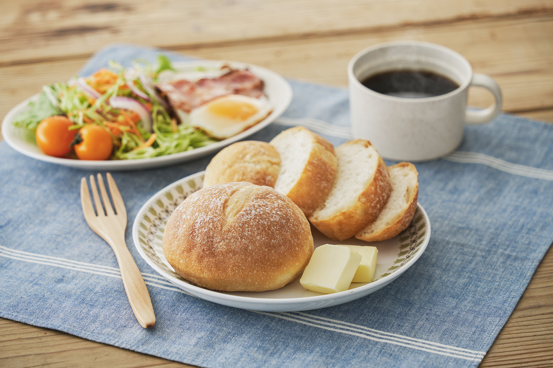 石窯ブール 3個（430円）