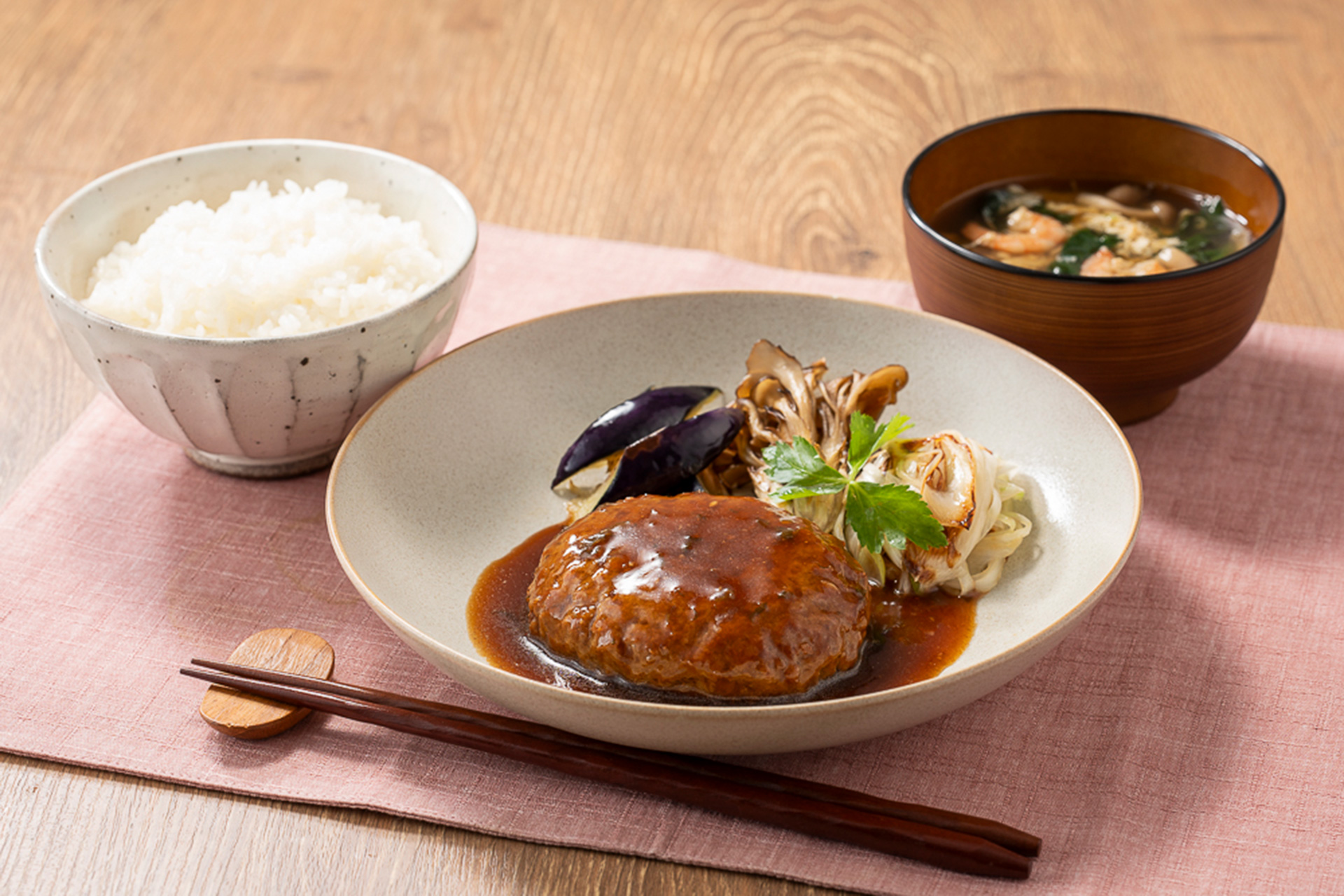 和風ハンバーグ（519円）