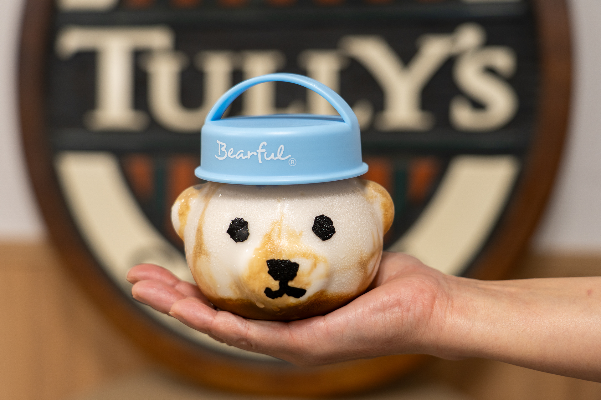 ころんと手のひらに収まるかわいいサイズ感がGood♪