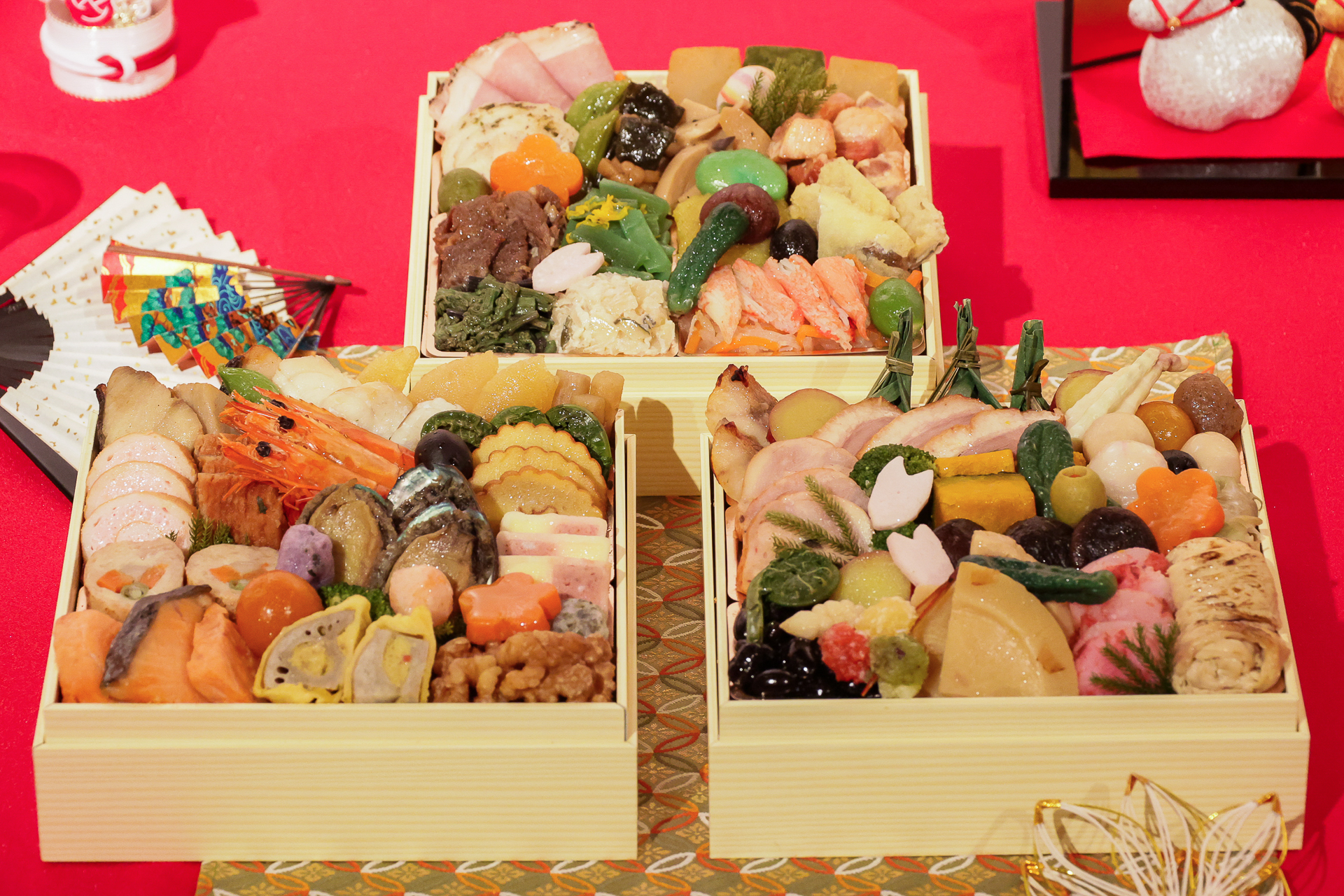 17. 金澤ぜにや 和風三段重「春麗」（3～4人前・1万9980円・9月1日～）