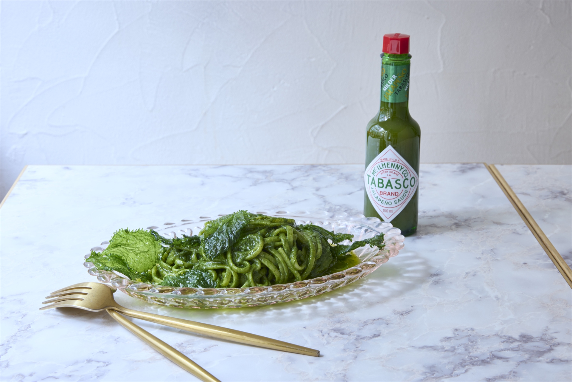 大葉のジェノベーゼパスタ×TABASCOハラペーニョソース（1850円）