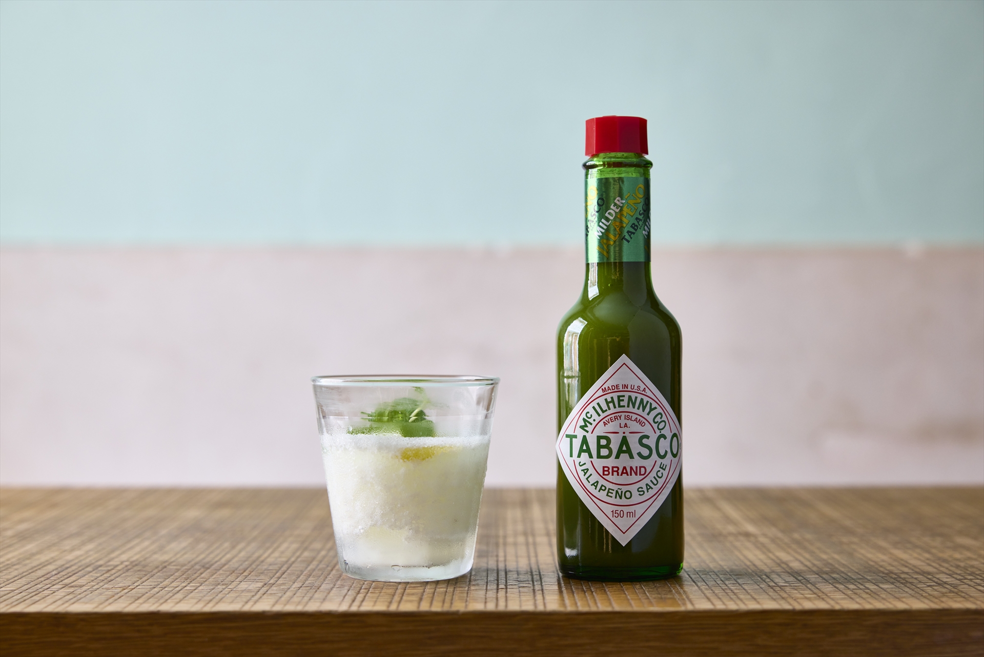 自家製レモンチェッロのフローズンカクテル×TABSCOハラペーニョソース（880円）