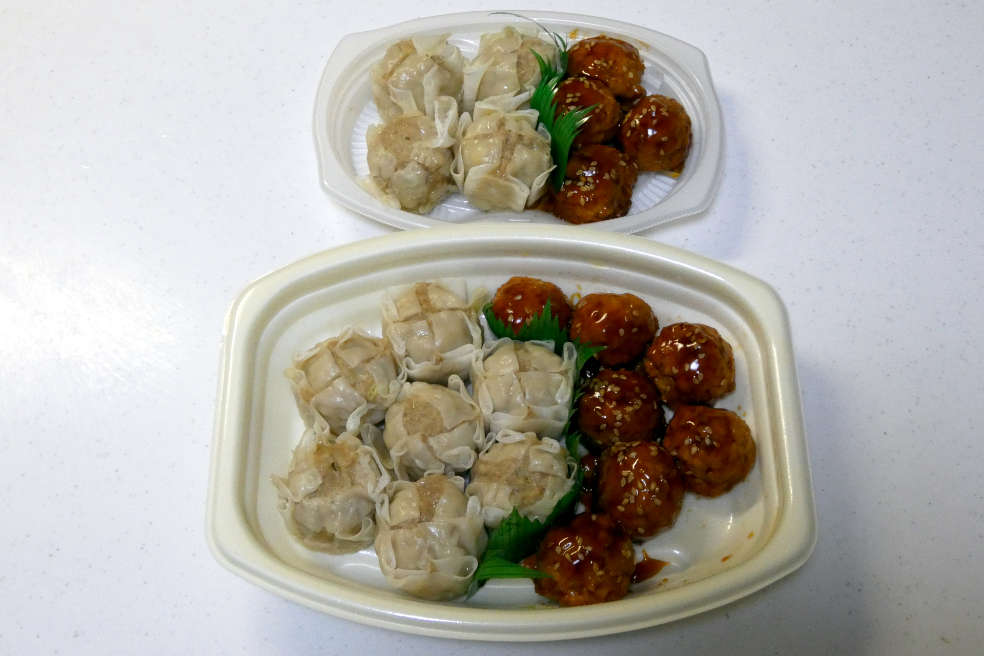 “ざっくり40％”増量のはずが実際には各4個から各7個へと75％増量されていた