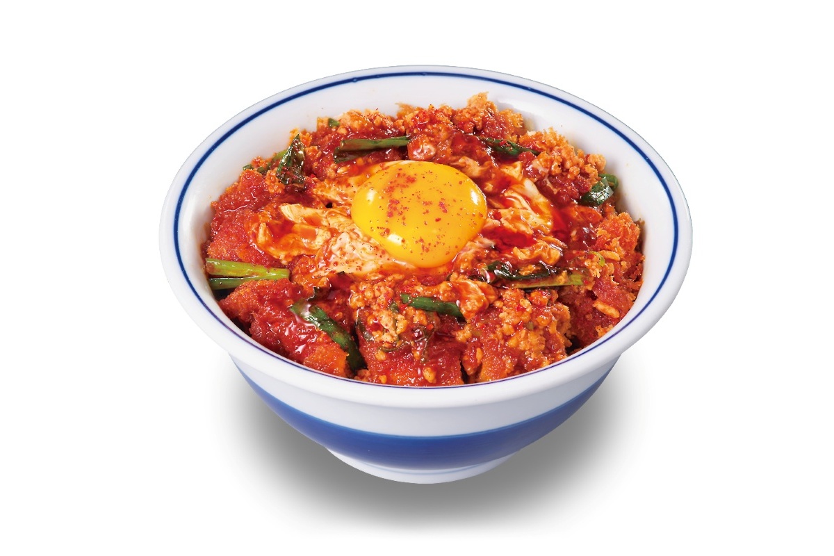 「赤辛カツ丼」（店内飲食）
