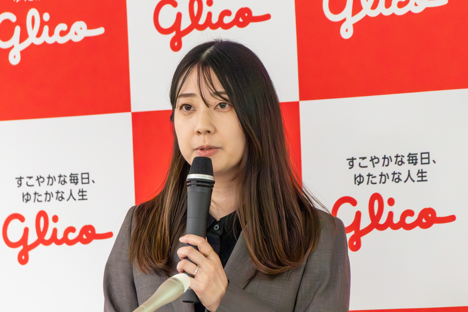 江崎グリコ株式会社 グローバルブランド事業部 Pockyマーケティンググループ 鈴木葵氏