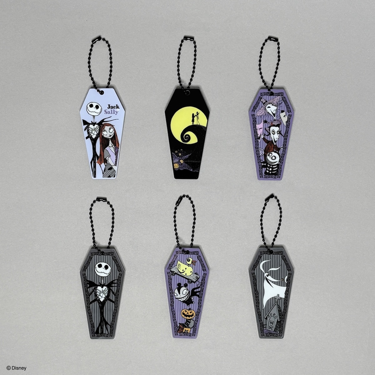 「アクリルキーホルダー」（各220円）