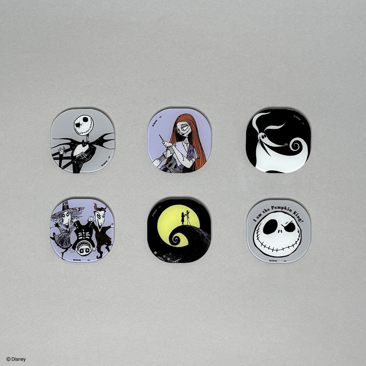 「アクリルマグネット」（各220円）