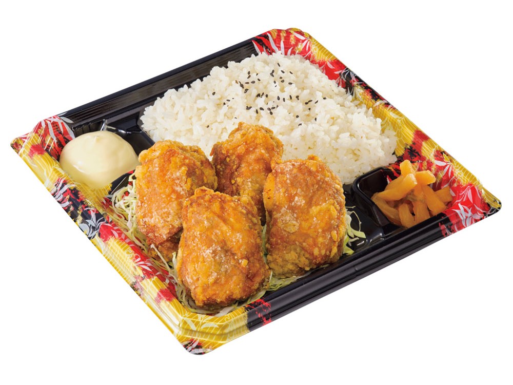 「青唐辛子からあげ弁当」（842円）
