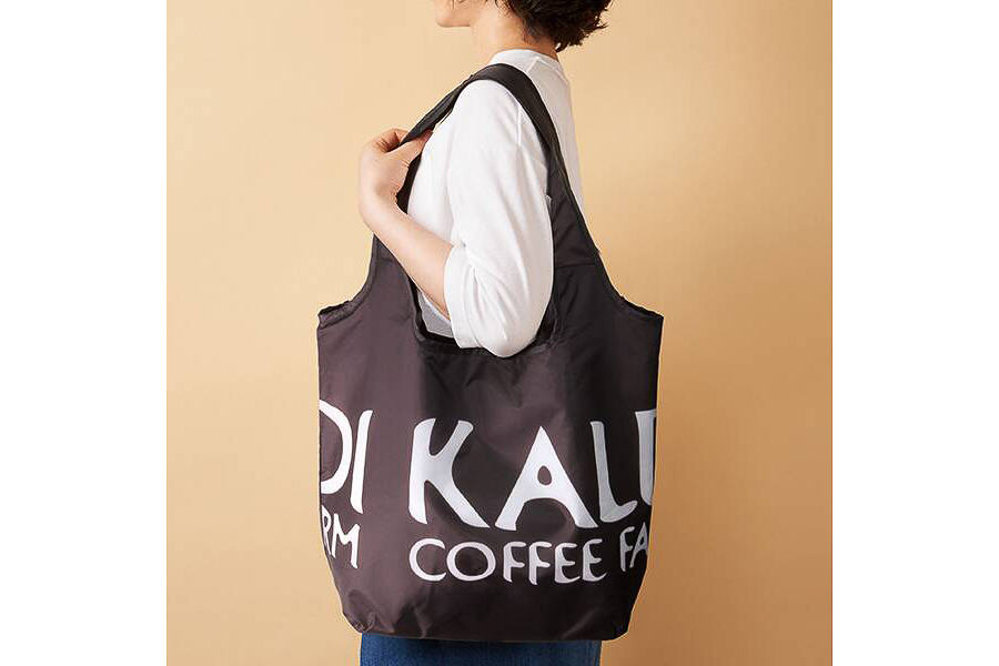 カルディコーヒーファーム「コンパクト保冷バッグ ブラック」