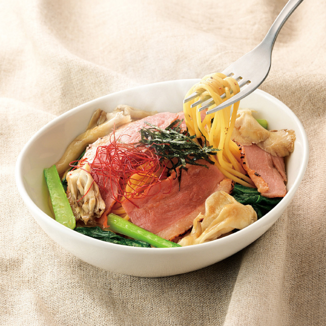 トリュフ香る合鴨と舞茸の和風しょうゆ仕立て