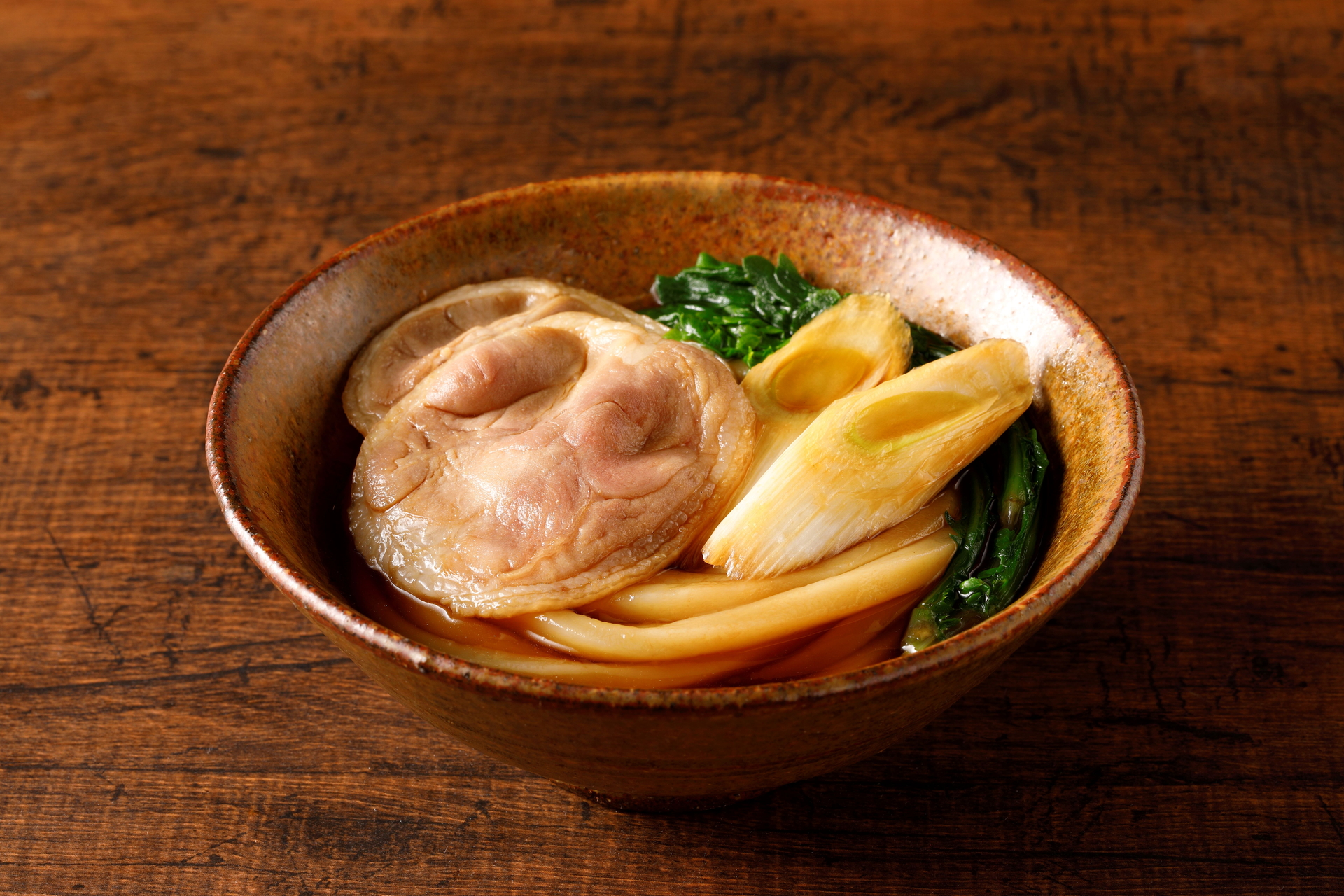 〆におすすめな「鴨すきうどん」