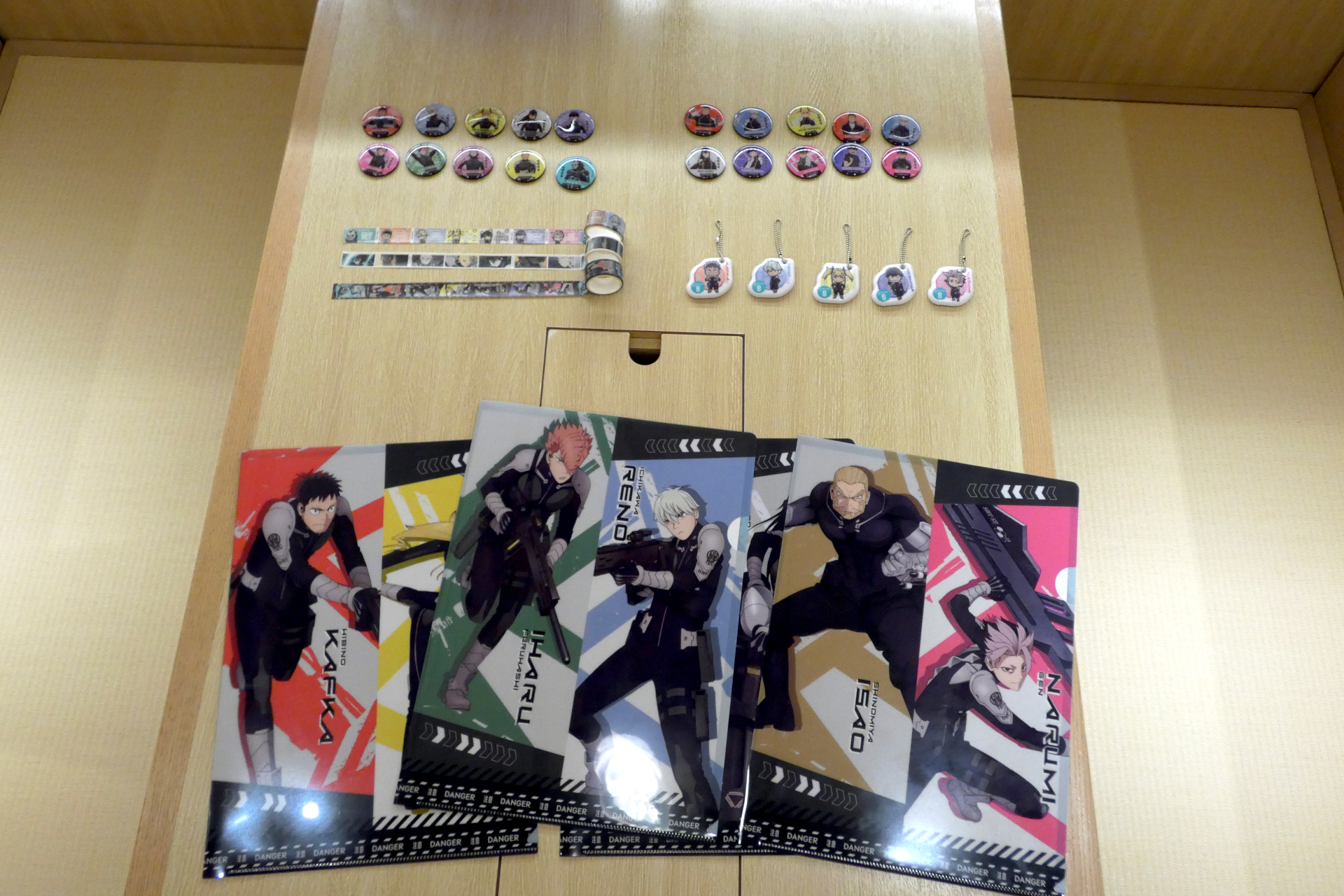 「怪獣8号」のオリジナルコラボグッズ