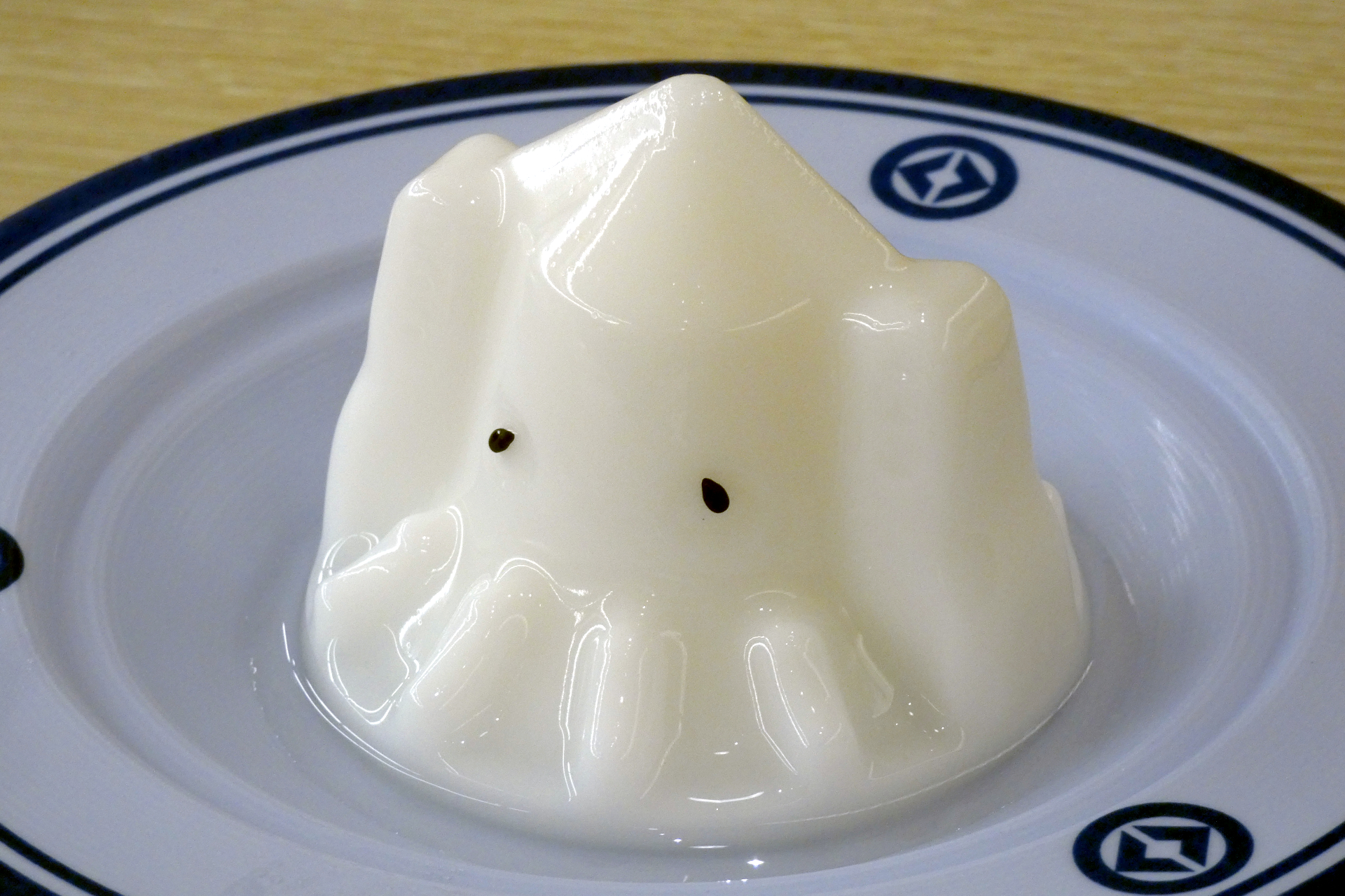 ぷるぷるイカさんゼリー