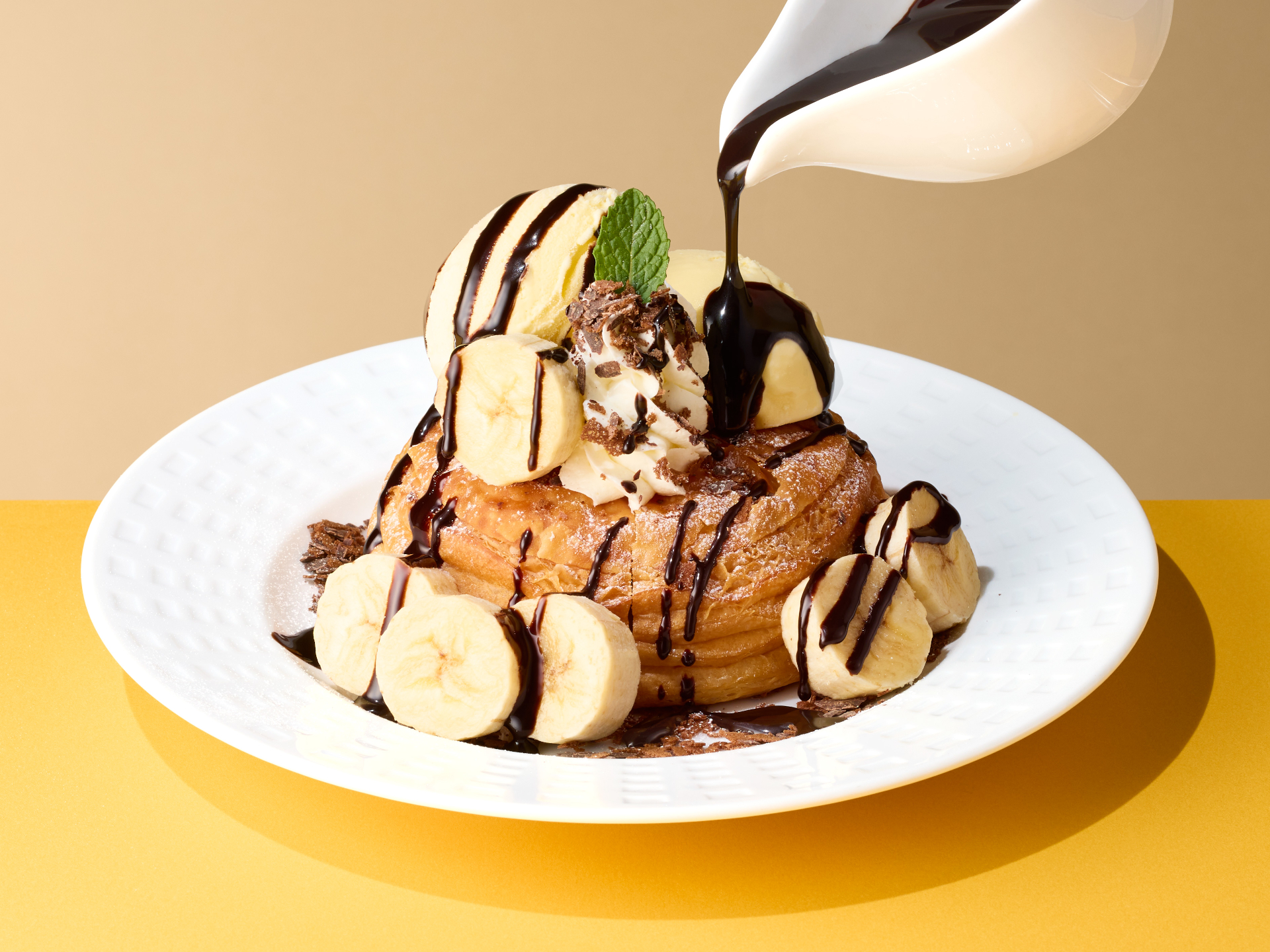 「背徳のチョコバナナココッシュ」（979円）