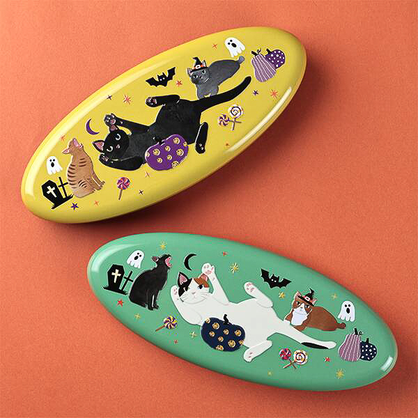 カルディコーヒーファーム「ハロウィンネコオーバル缶」