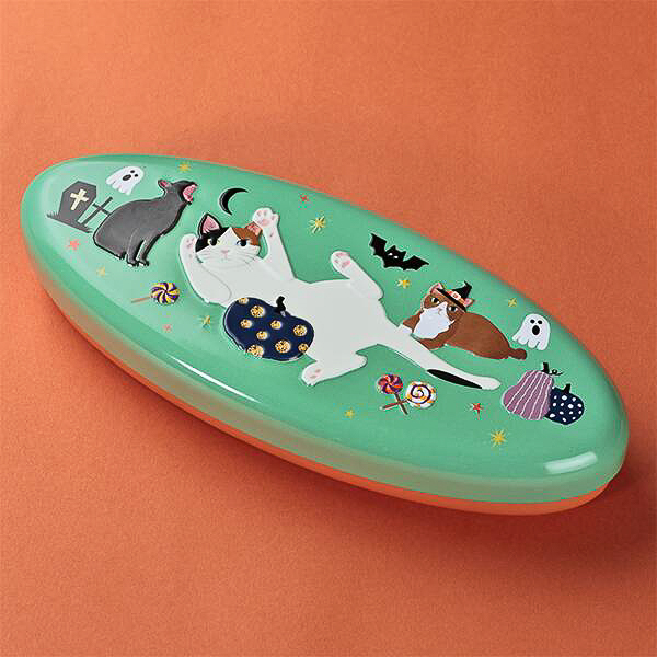 三毛猫の「ライトグリーン」