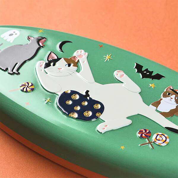 三毛猫の「ライトグリーン」