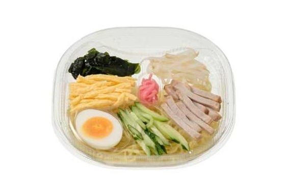 冷蔵ケース内の麺が対象