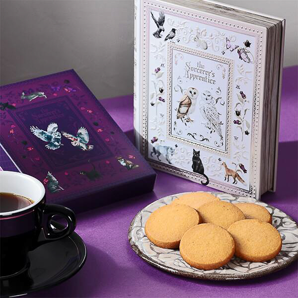 「魔法使いの弟子のための魔法辞書」（ホワイト）