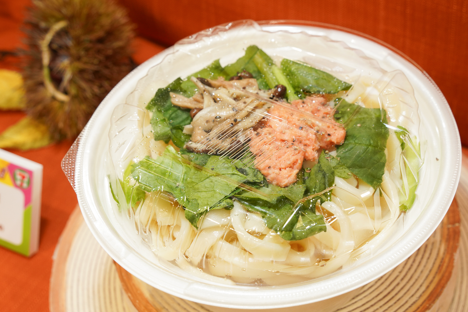 ちゅるもち鮭ときのこのクリームうどん（580円・税別）