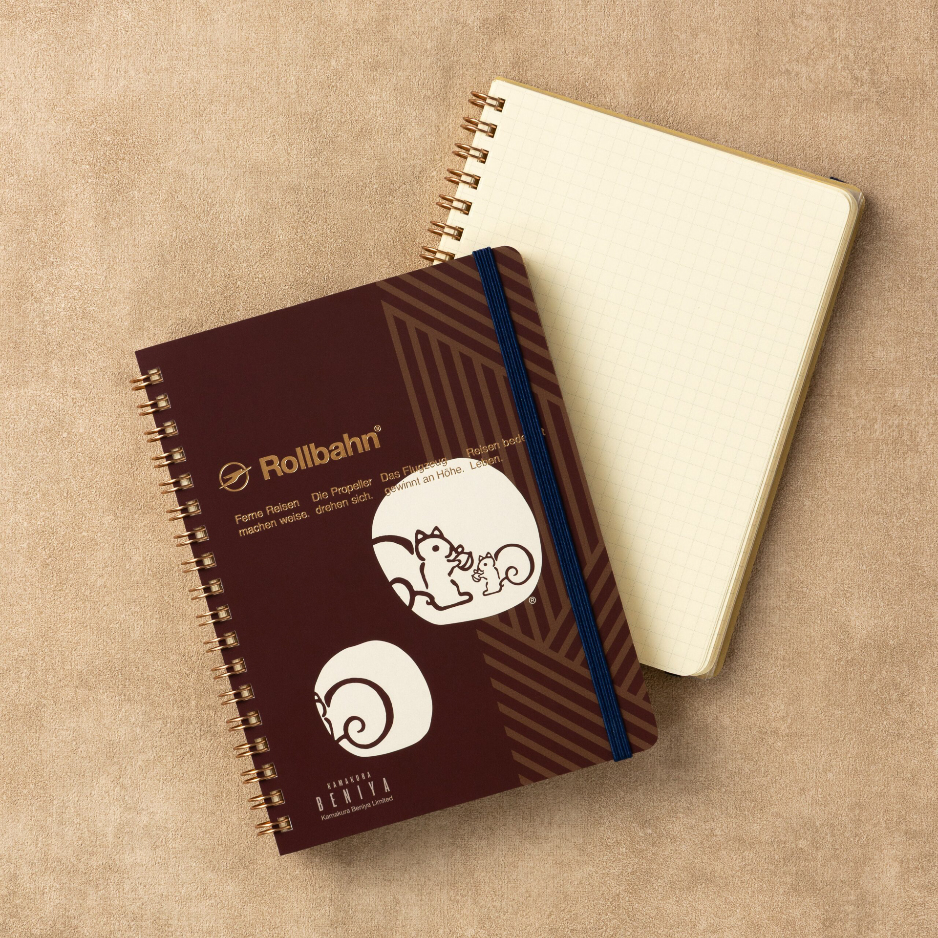 「ロルバーン ポケット付メモL（クルミッ子/リスくん/アソート）」（各935円）