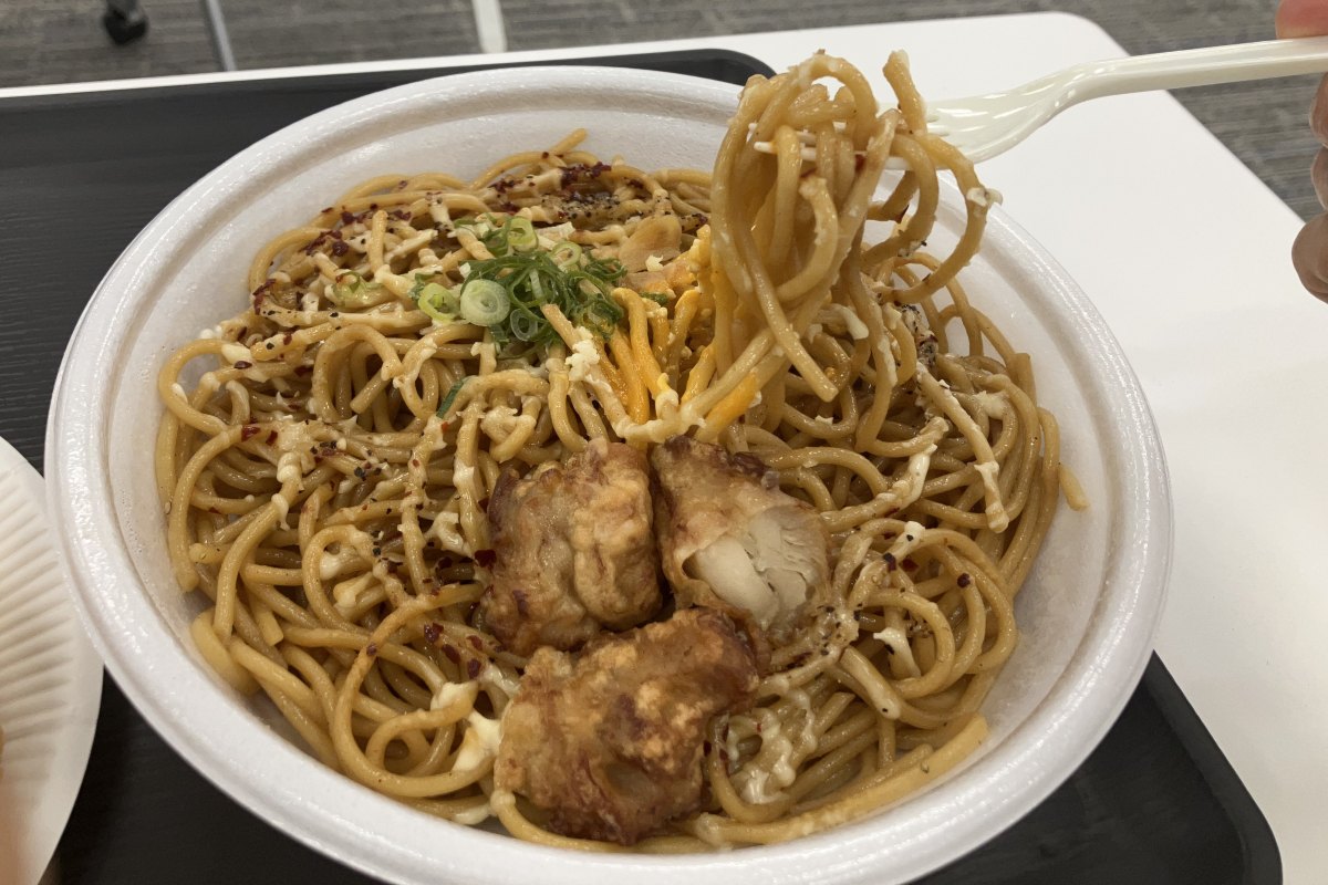 太麺で食べごたえたっぷり