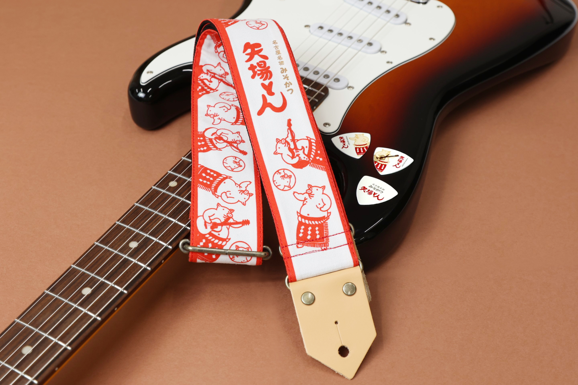 島村楽器が矢場とんとコラボ