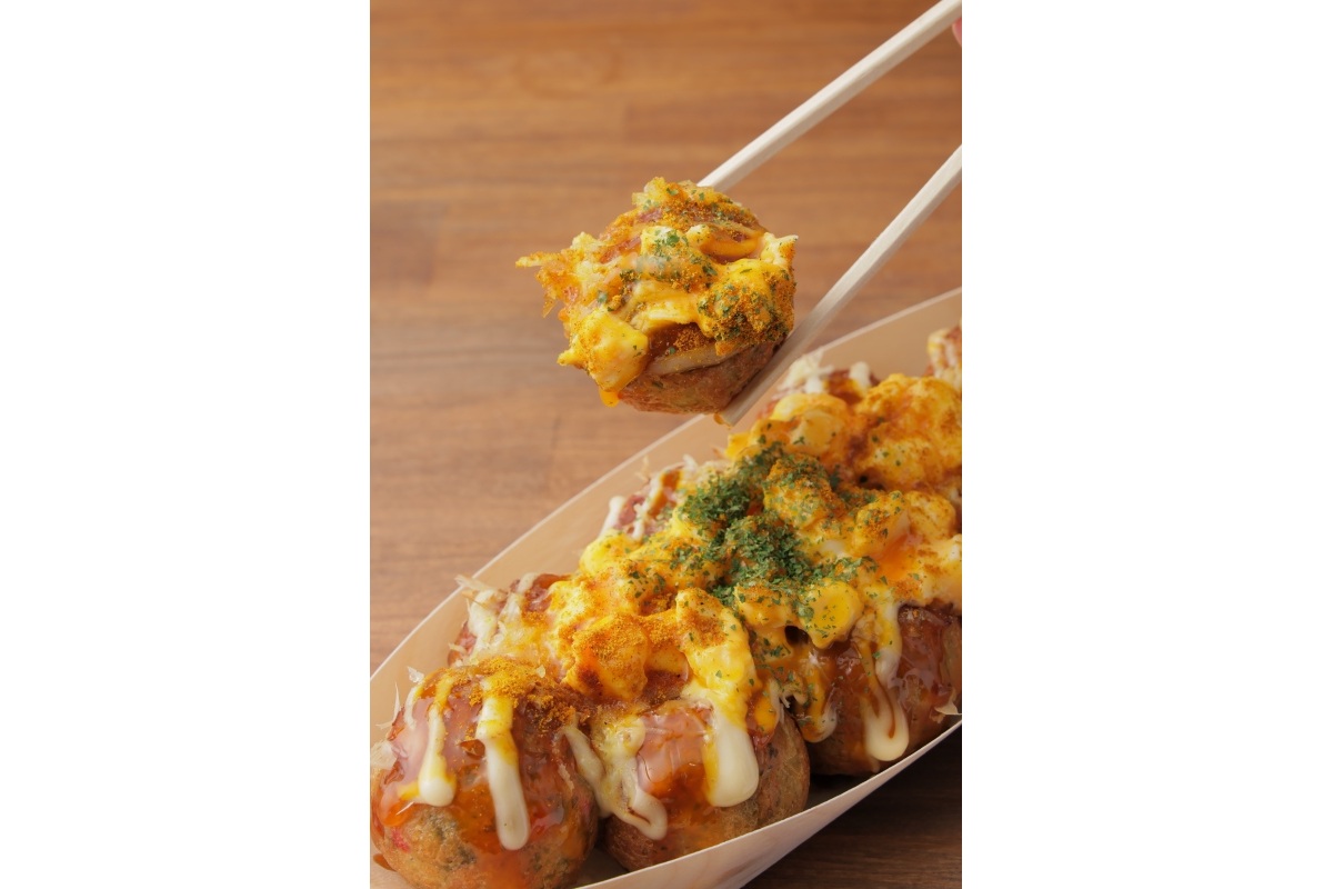 カレーパウダーで香り高くコク深い味わい