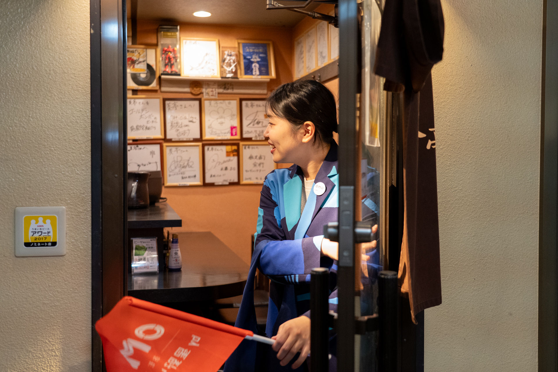 一人だったら躊躇してしまいそうな佇まいのお店ですがOMOレンジャーと一緒だから安心