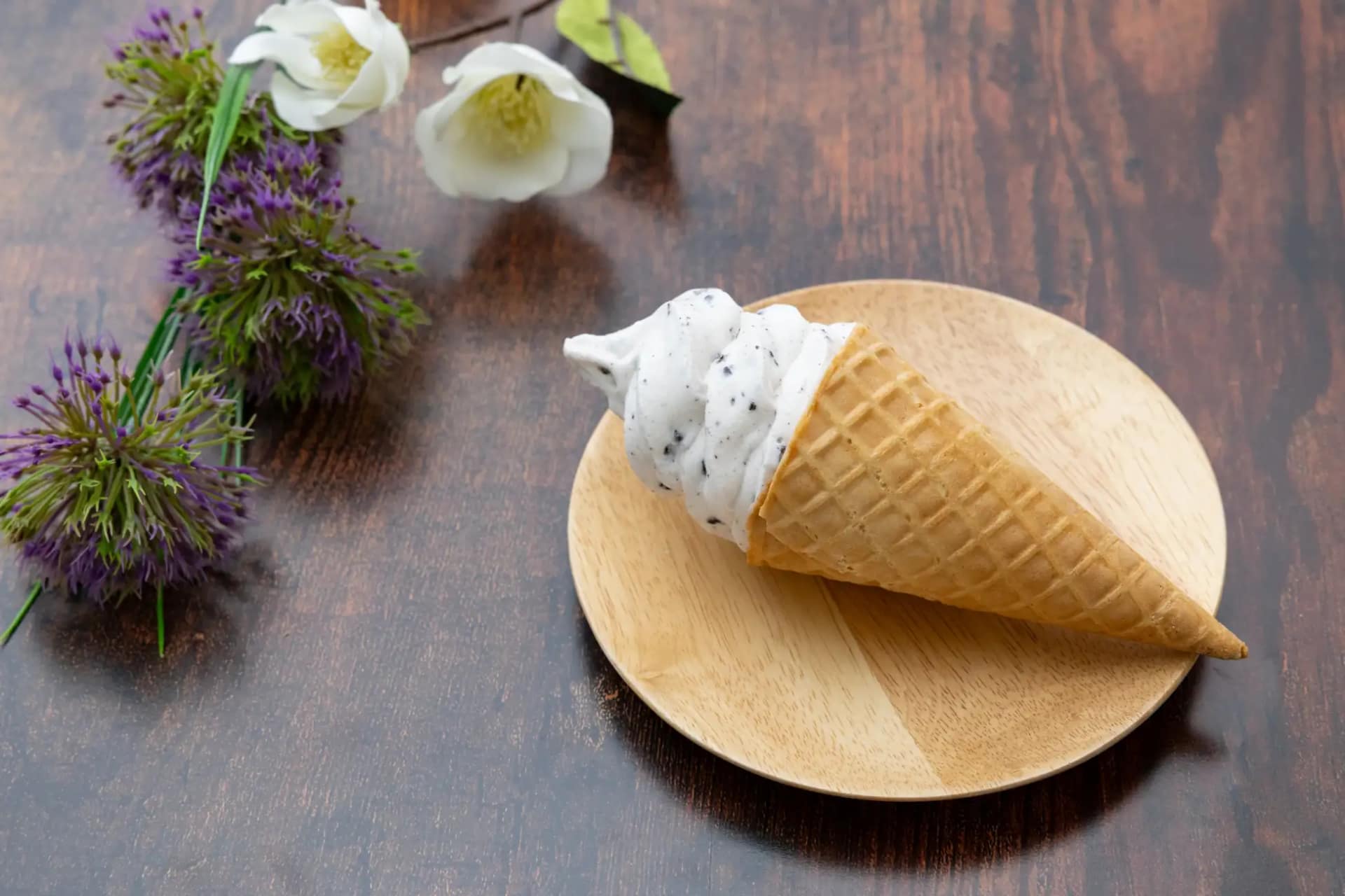 セブンプレミアム ワッフルコーン クッキークリーム