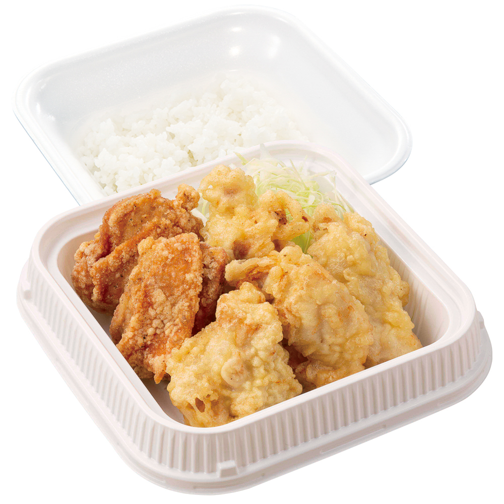 「とり天合盛り弁当」（918円/券売機店舗は940円）
