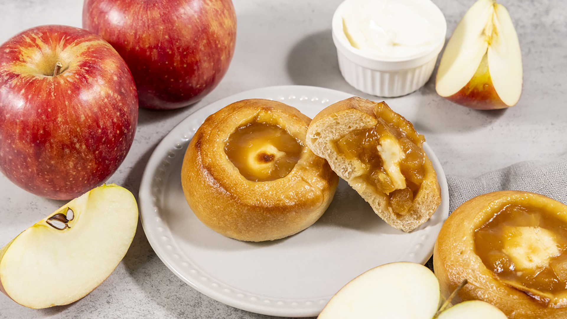 ファミマ「紅茶香るアップルフロマージュ」