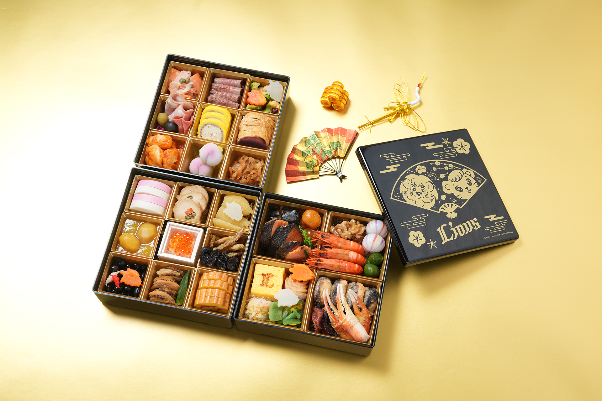 「ライオンズオリジナルおせち3段重 和洋中」（3万2000円）
