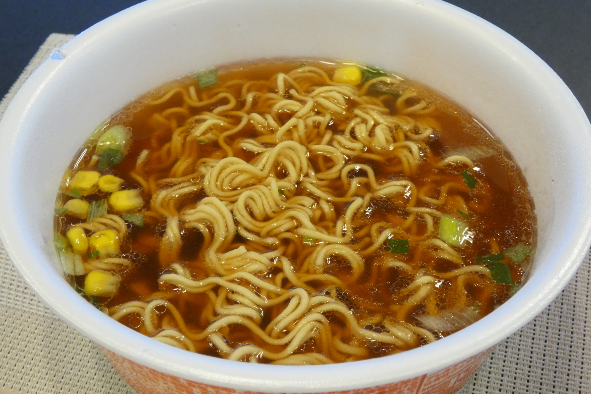 BASE RAMEN 鶏ガラ醤油ラーメン