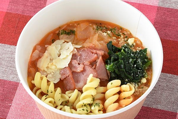 コク深い味わい トマトクリームスープ