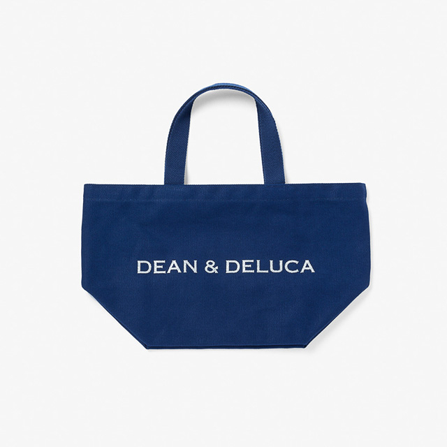 DEAN & DELUCA「チャリティートートバッグ」ラピスブルー Sサイズ（2750円）