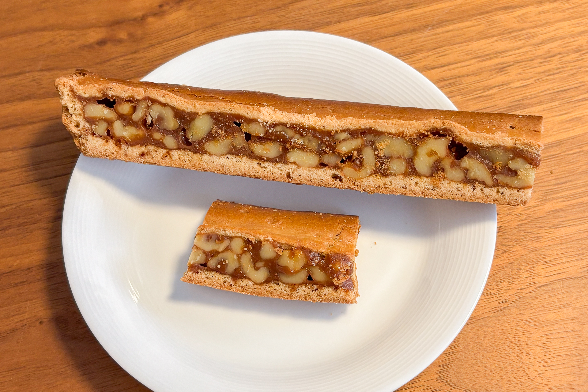 クルミがみっちりと入っています